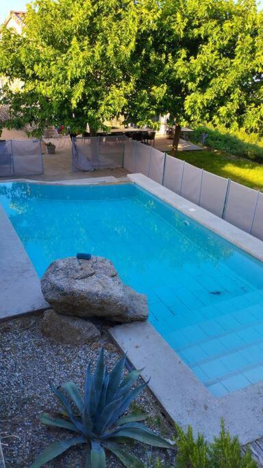Villa Spacieuse -Vue Exceptionnelle- Piscine Saint-Romain-de-Lerps Luaran gambar
